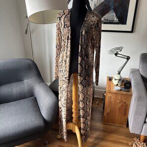 Windsor, Reptile Snake Python Print Long Mesh Cardigan Cover up, Medium